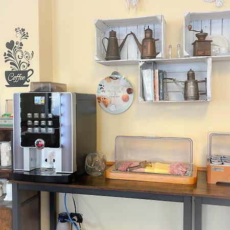 Hotel Agli Ulivi Valeggio sul Mincio Kültér fotó