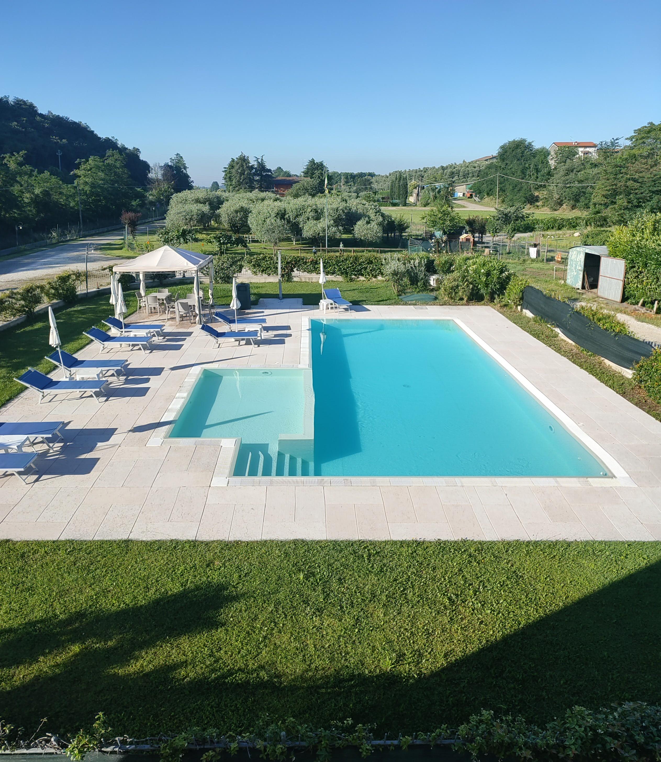 Hotel Agli Ulivi Valeggio sul Mincio Kültér fotó